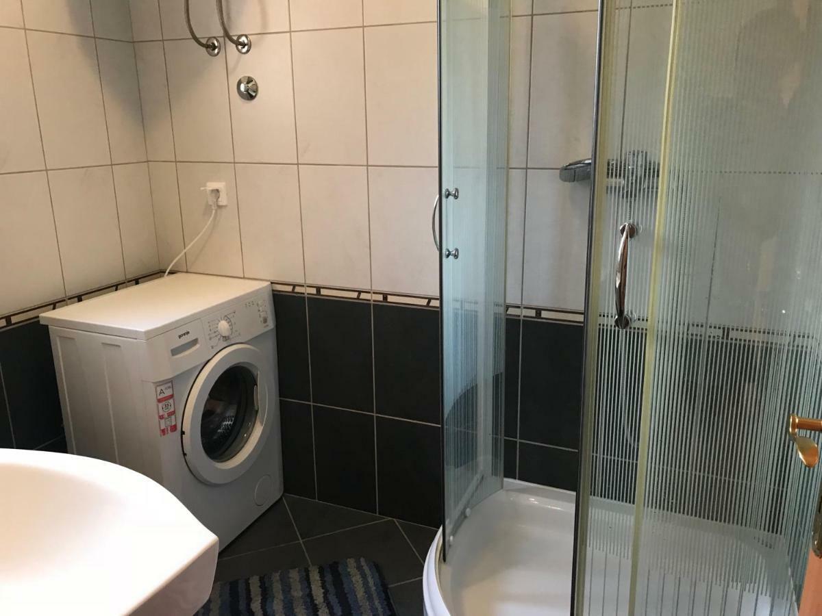 Apartments Filip Трогир Екстериор снимка